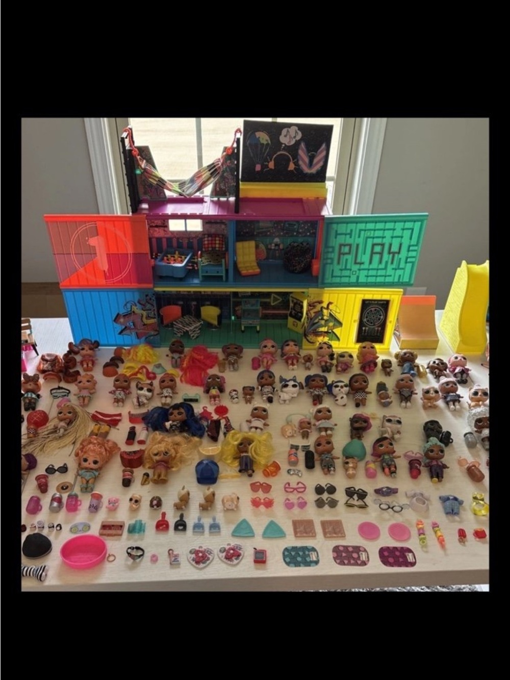 L.O.L. Surprise! Playhouse Set (275)